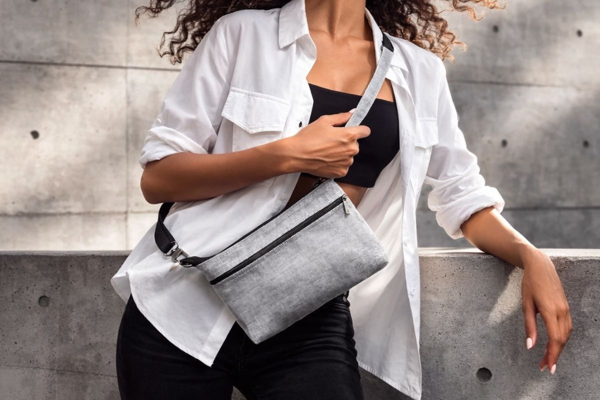 Crossbody Bags
