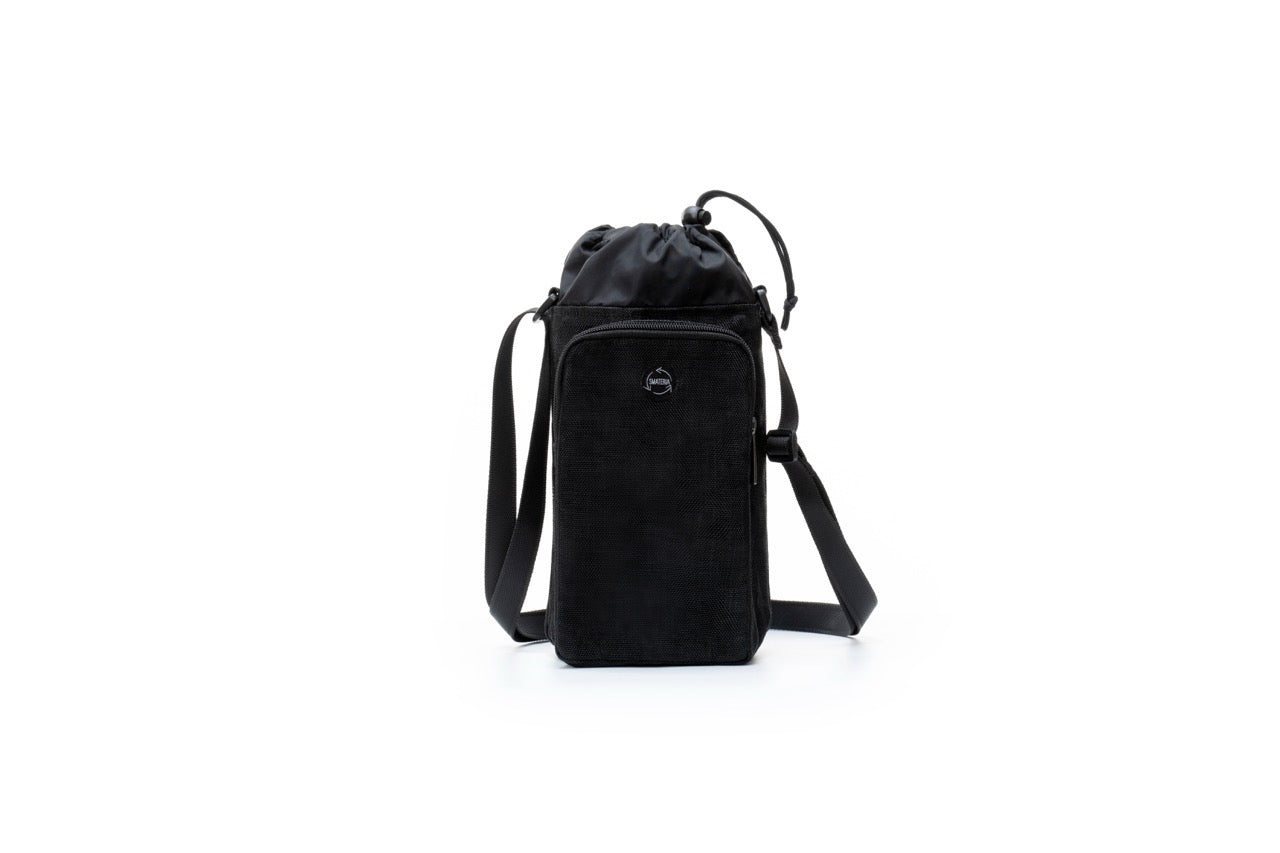 Smateria crossbody water bottle bag in Black