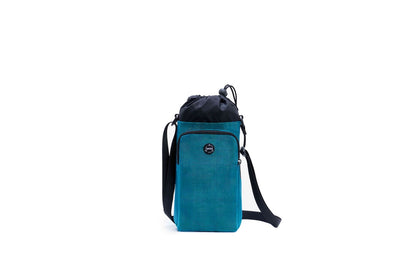 Smateria crossbody water bottle bag in Petrol Blue