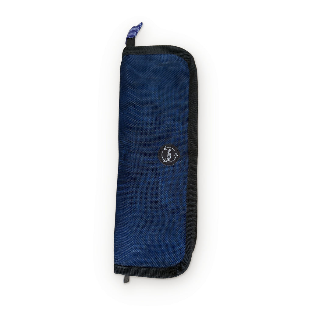 Smateria Buoy slim toiletry organiser in Dark Blue, closed, front view