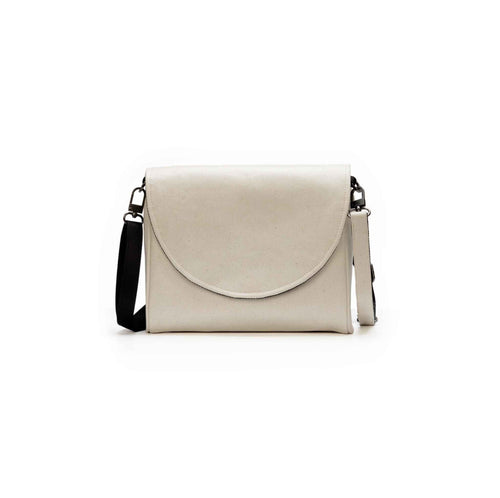 A Smateria Brio crossbody bag in Natural White