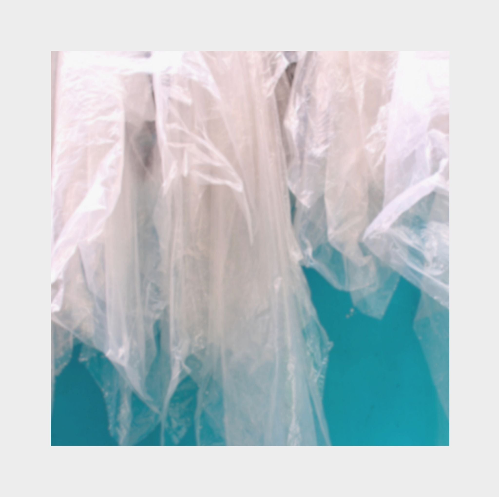 recycled plastic material used to create Smateria bags